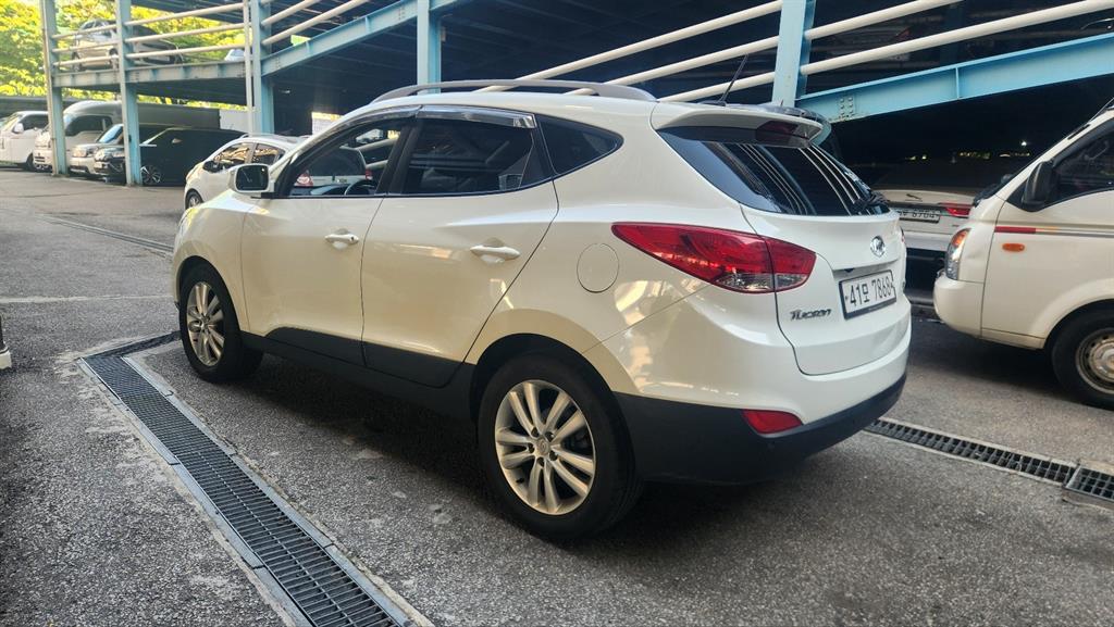 HYUNDAI Tucson - Vista 4