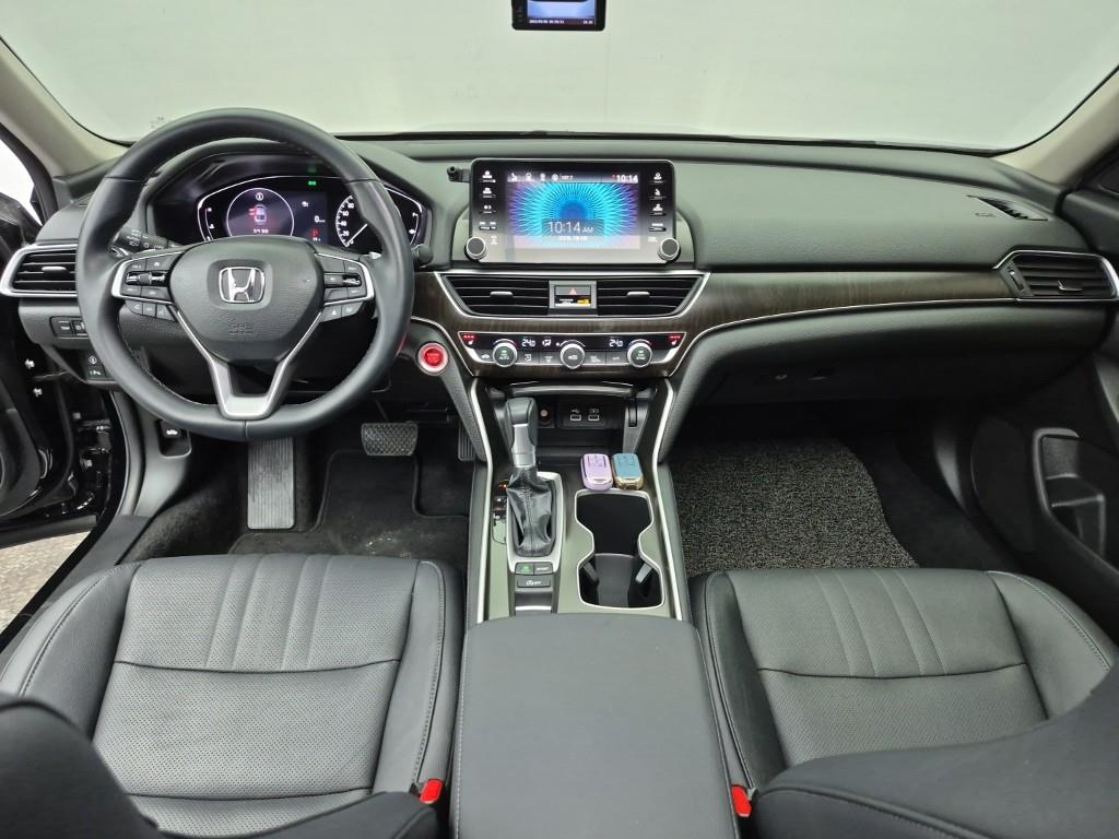 Honda Accord - Vista 5