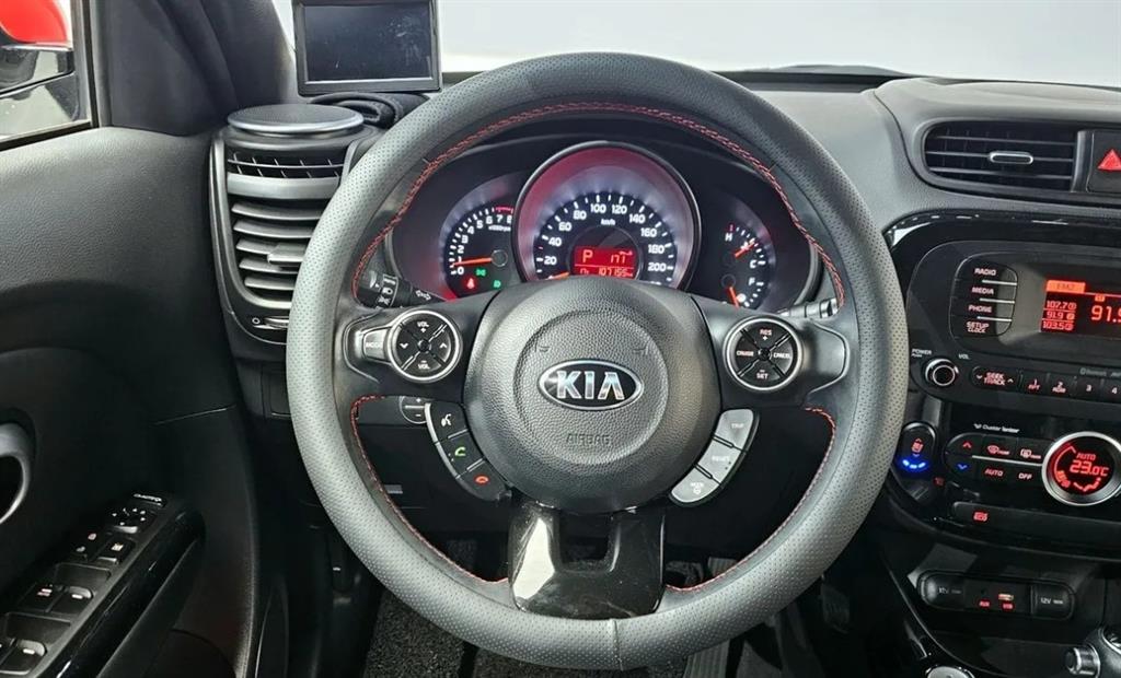 KIA Soul - Vista 12