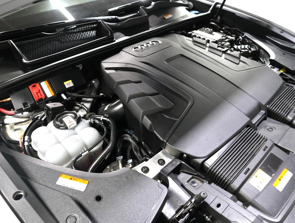 Audi Q8 - Vista 6
