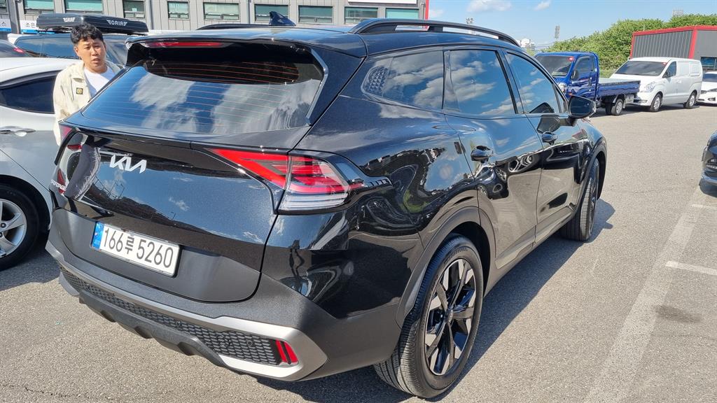 KIA Sportage - Vista 5