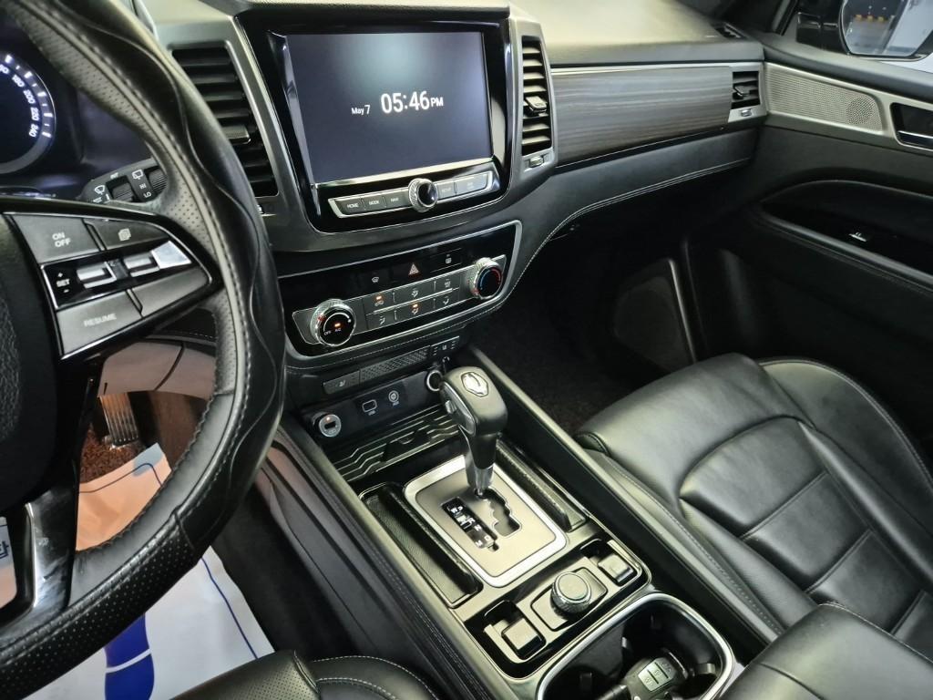 Ssangyong Rexton - Vista 10