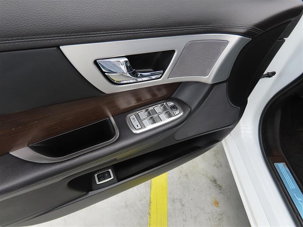 Jaguar XF 2015 Blanco - Importación desde Corea - HF Imports Iquique - Foto 13