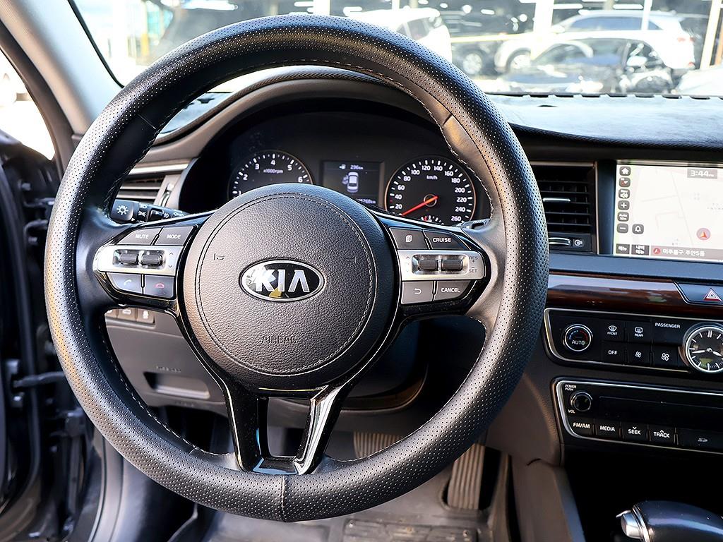 KIA K7 2016 Negro - Importación desde Corea - HF Imports Iquique - Foto 8