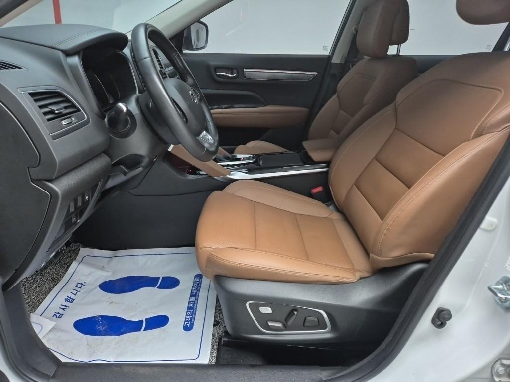 SAMSUNG QM6 2022 Blanco - Importación desde Corea - HF Imports Iquique - Foto 13