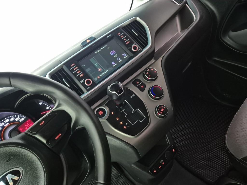 KIA Ray - Vista 10