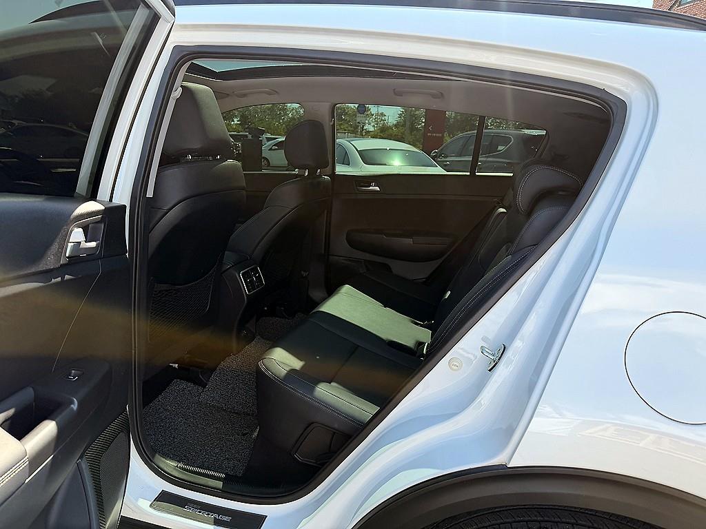 KIA Sportage - Vista 7