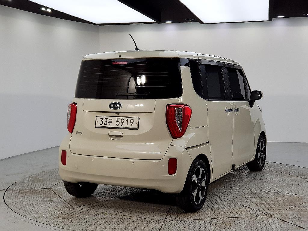 KIA Ray - Vista 4