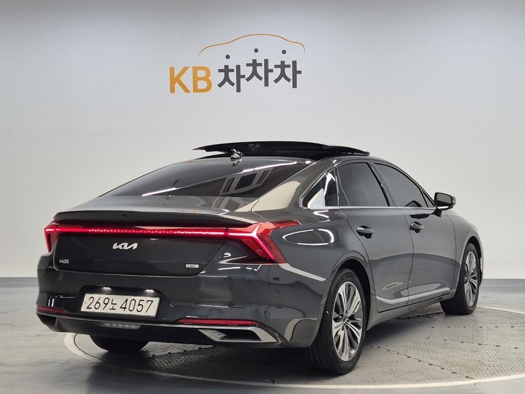 KIA K8 - Vista 3