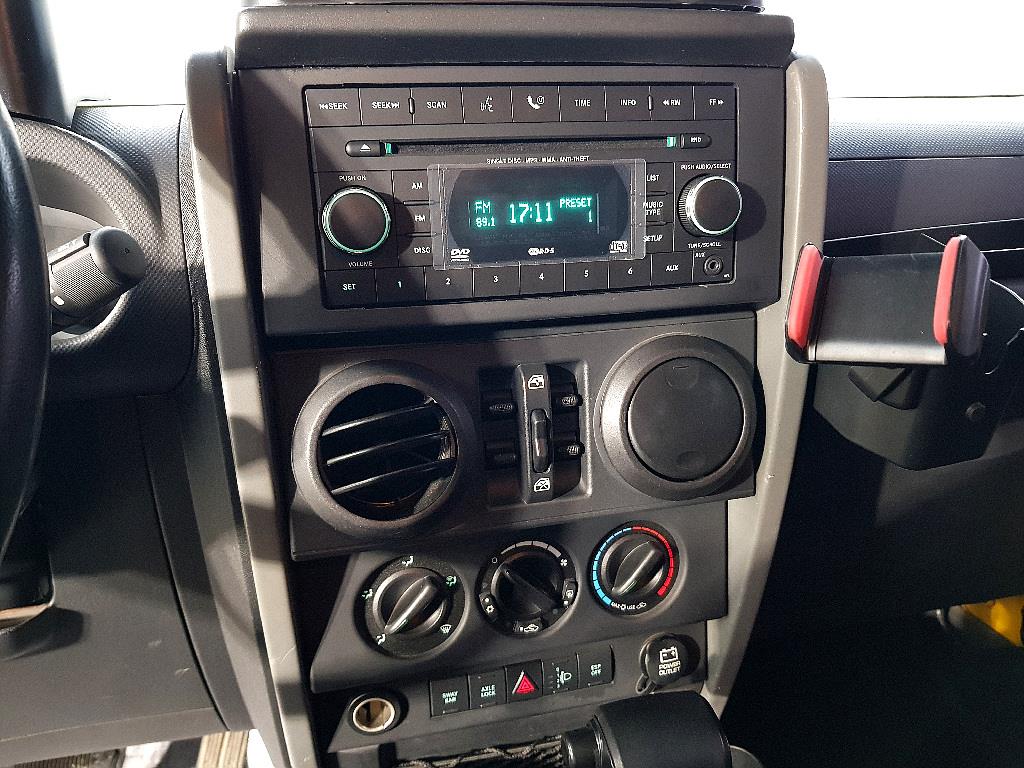 Jeep Wrangler - Vista 11