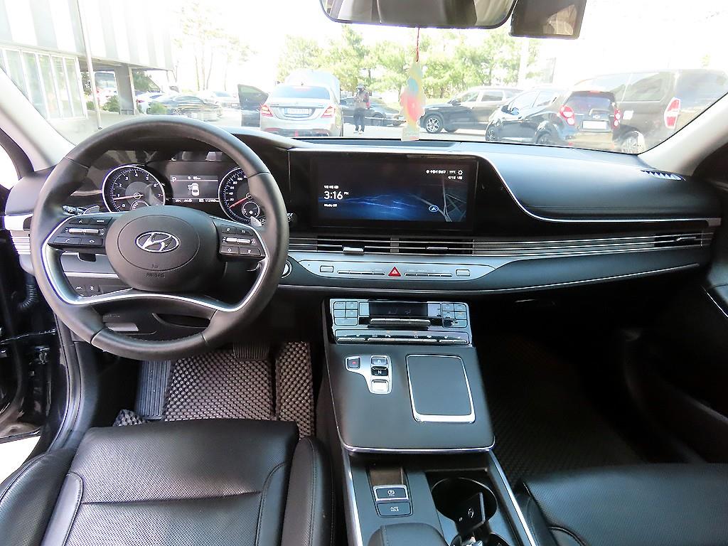 HYUNDAI Grandeur - Vista 7