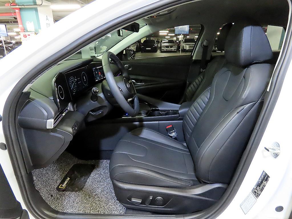 HYUNDAI Avante - Vista 6