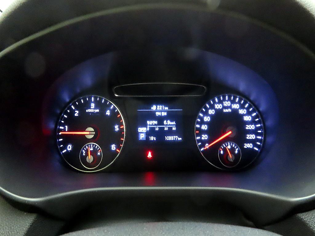 KIA Sorento - Vista 5