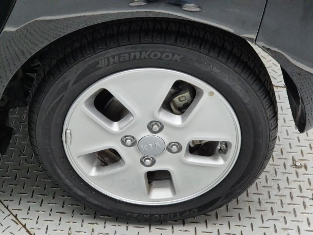 KIA Ray 2016 Negro - Importación desde Corea - HF Imports Iquique - Foto 19