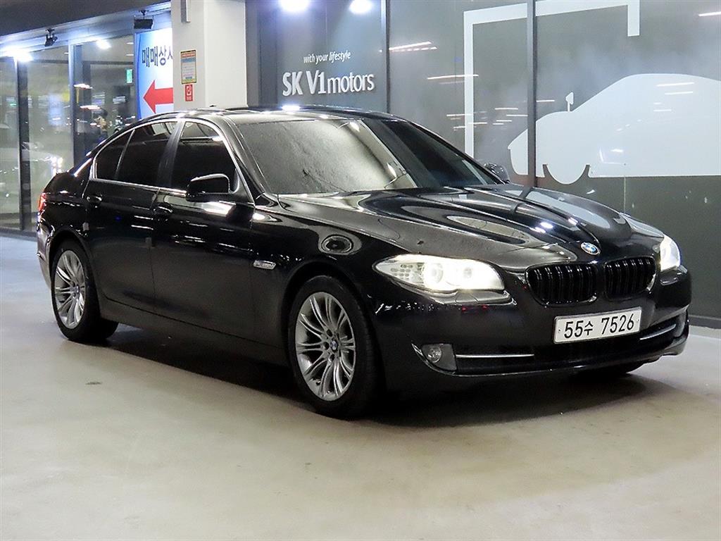 BMW 5 Series 2011 Negro - Importación desde Corea - HF Imports Iquique - Foto 1