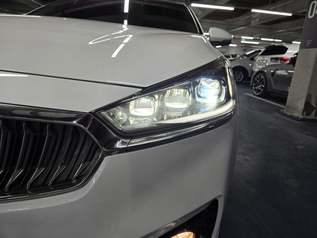 KIA K7 2017 Blanco - Importación desde Corea - HF Imports Iquique - Foto 18