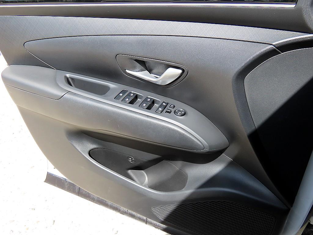 HYUNDAI Tucson - Vista 11