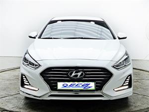 HYUNDAI Sonata - Vista 2