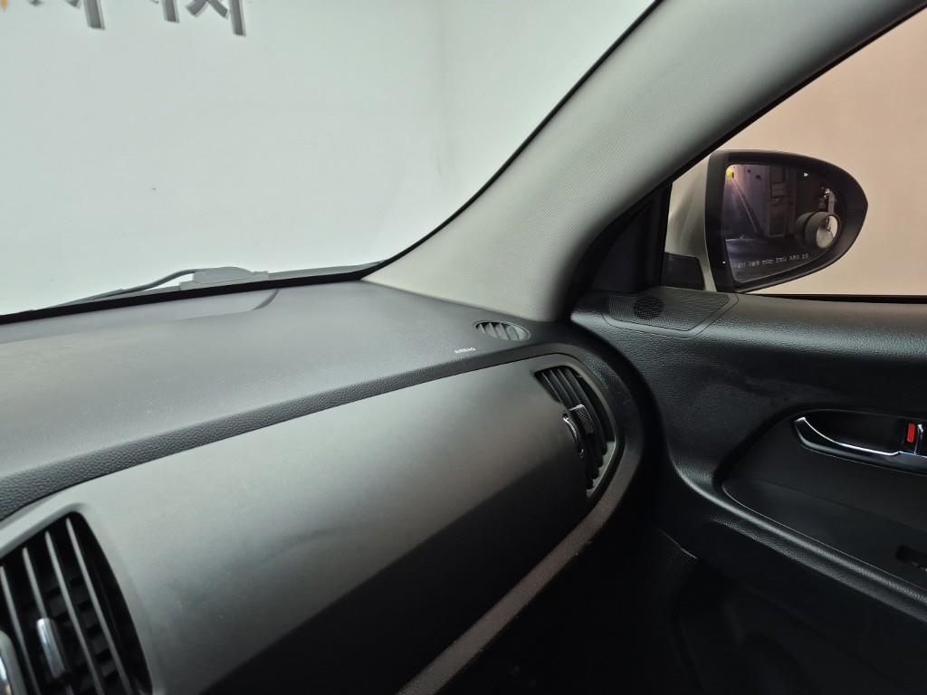 KIA Sportage 2011 Plateado - Importación desde Corea - HF Imports Iquique - Foto 16