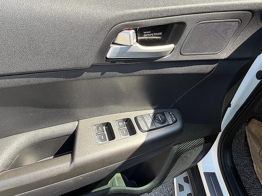 KIA Sportage - Vista 12