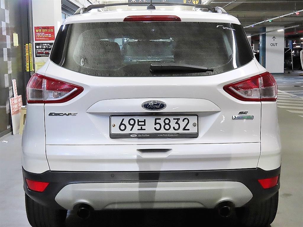 Ford Escape - Vista 5