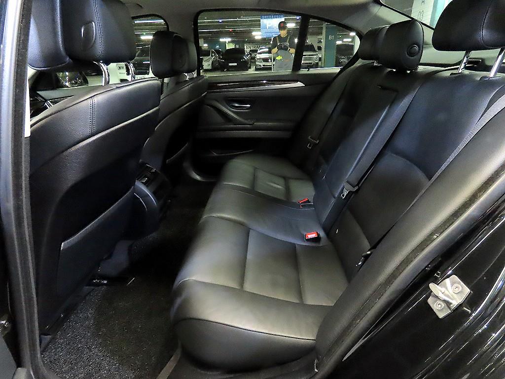 BMW 5 Series - Vista 7