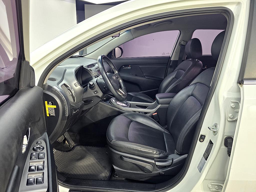 KIA Sportage - Vista 8