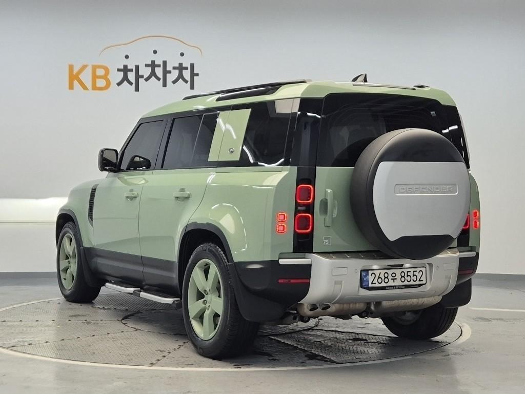 Land Rover Defender - Vista 3