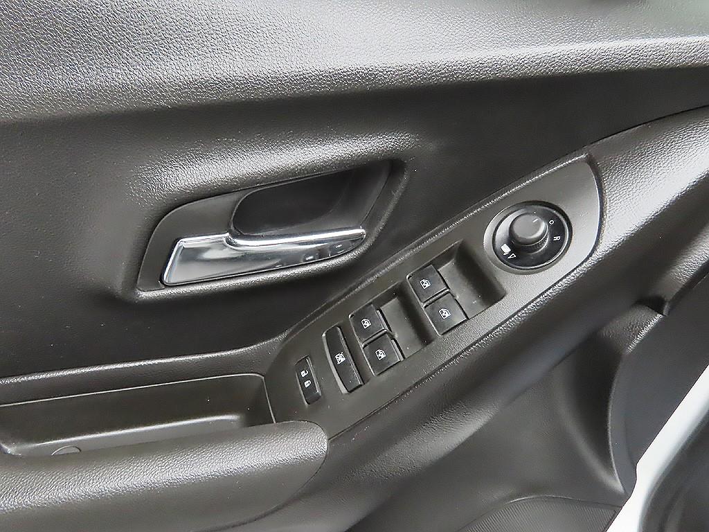 Chevrolet Trax 2014 Blanco - Importación desde Corea - HF Imports Iquique - Foto 11