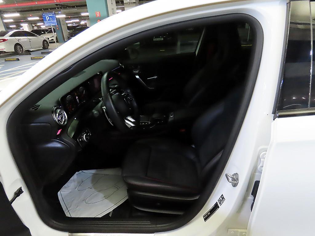 Mercedes Benz A Class - Vista 6
