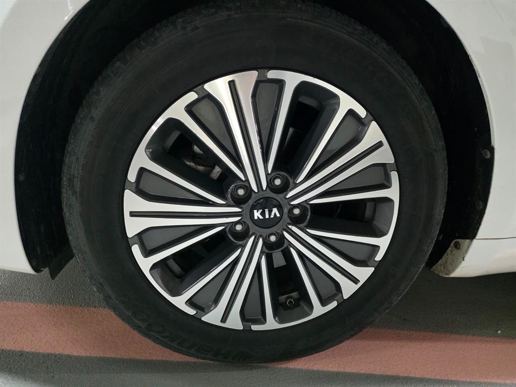KIA K7 - Vista 5