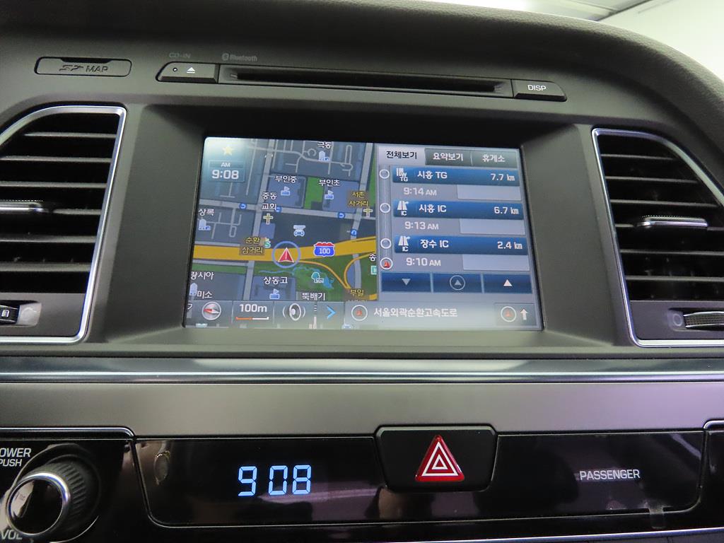 HYUNDAI Sonata - Vista 7