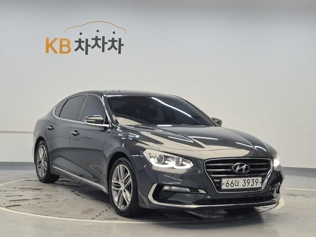 HYUNDAI Grandeur - Vista 4