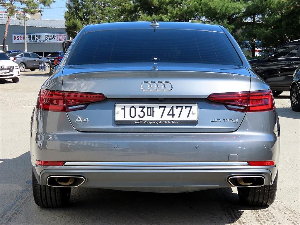 Audi A4 - Vista 4