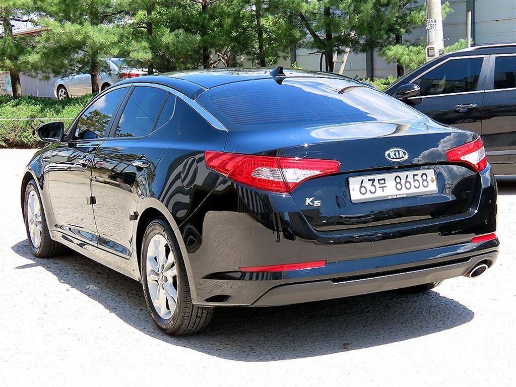 KIA K5 - Vista 3
