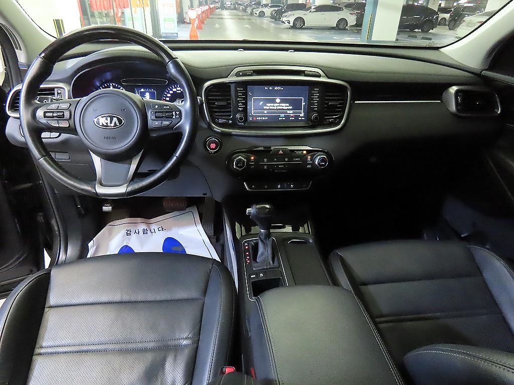 KIA Sorento - Vista 10