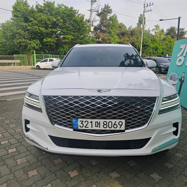 Genesis GV80 2023 Blanco - Importación desde Corea - HF Imports Iquique - Foto 1
