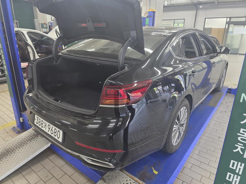 KIA K7 - Vista 3