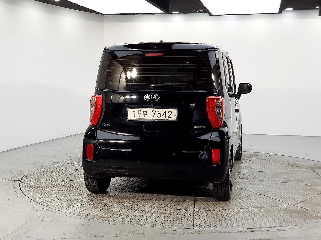 KIA Ray - Vista 3