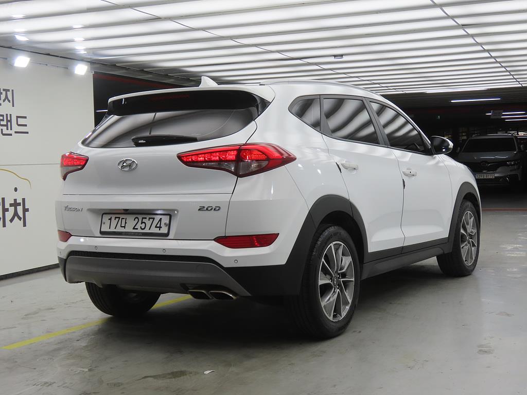 HYUNDAI Tucson - Vista 4
