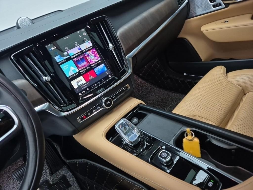 Volvo S90 - Vista 10