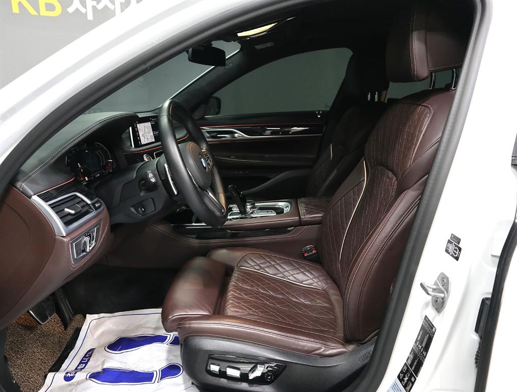 BMW 7 Series - Vista 9