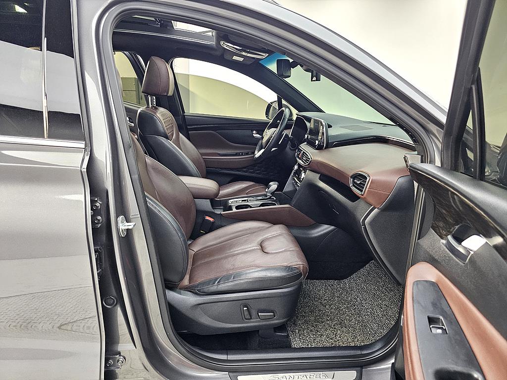 HYUNDAI Santa Fe - Vista 11