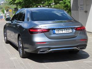 Mercedes Benz E class - Vista 8