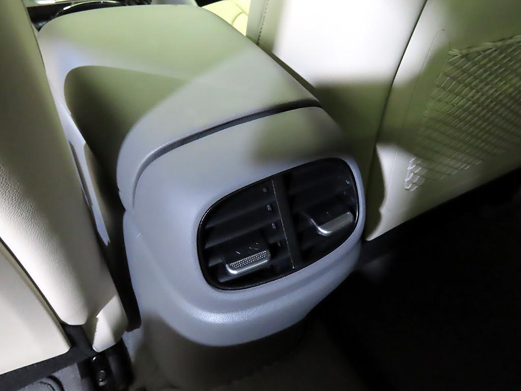 HYUNDAI Avante 2023 Blanco - Importación desde Corea - HF Imports Iquique - Foto 16