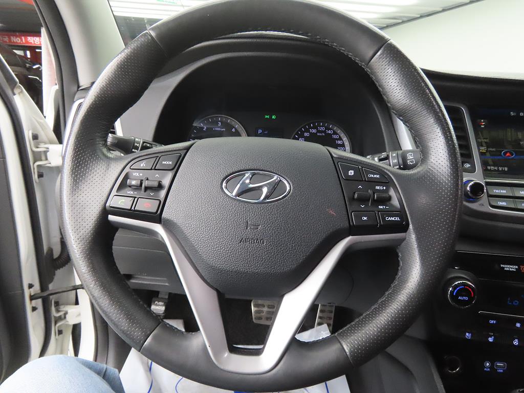 HYUNDAI Tucson - Vista 8