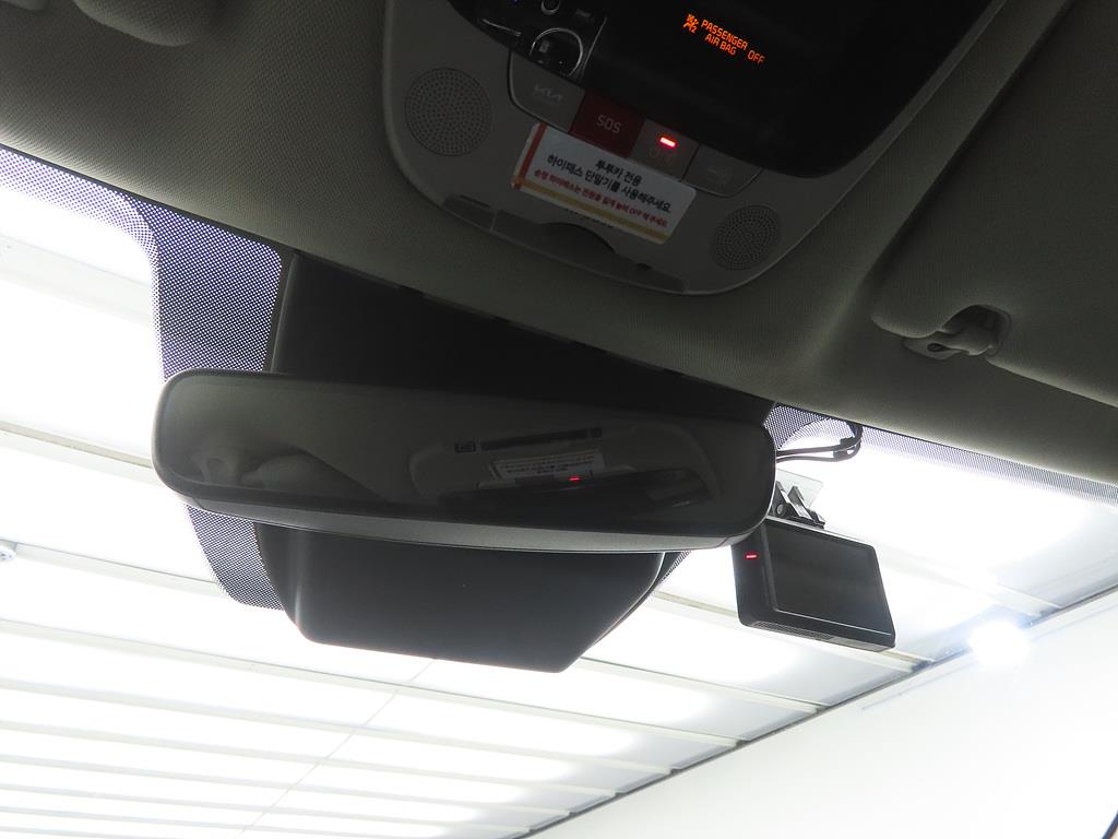 KIA K5 - Vista 12