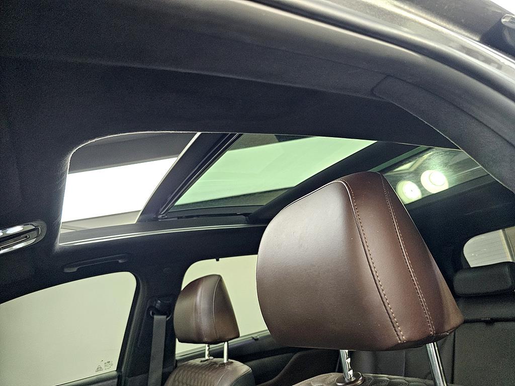 HYUNDAI Santa Fe - Vista 12