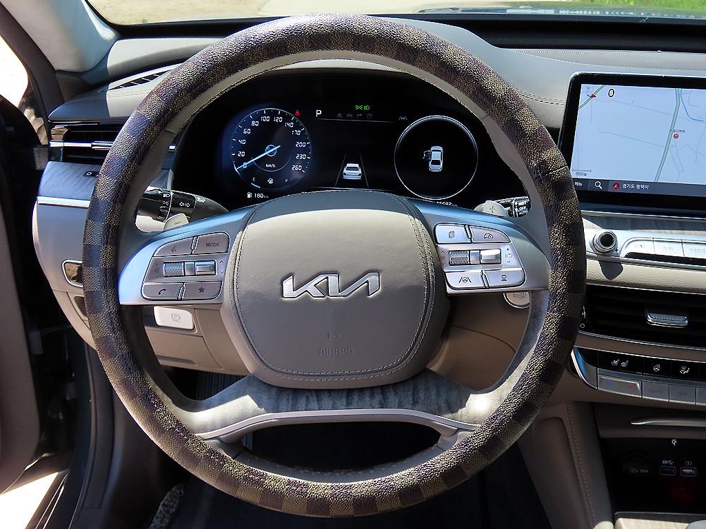 KIA K9 - Vista 7