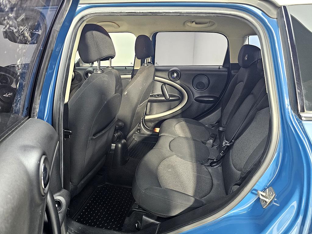 Mini Countryman - Vista 9